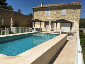 Beautiful holiday home with enclosed private swimming pool near the village of Aubais